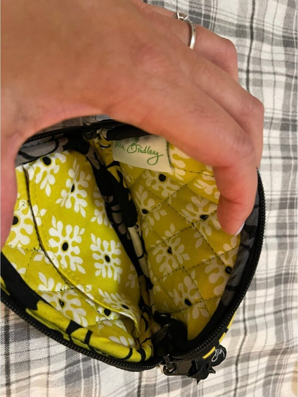 NWOT | Vera Bradley | BAROQUE (retired) Floral Quilted Zip Coin Purse - Picture 6 of 7